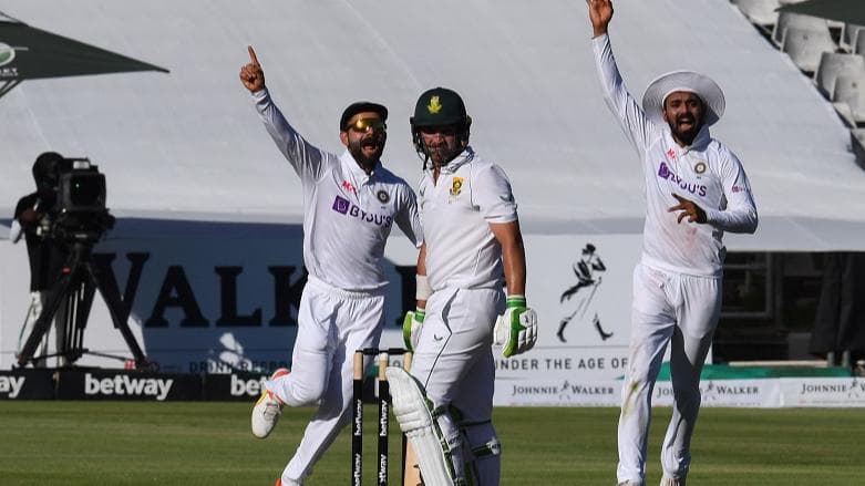 IND vs SA: केपटाउन में दूर जाती दिख रही जीत, चौथे दिन भारतीय गेंदबाजों को करना होगा चमत्कार