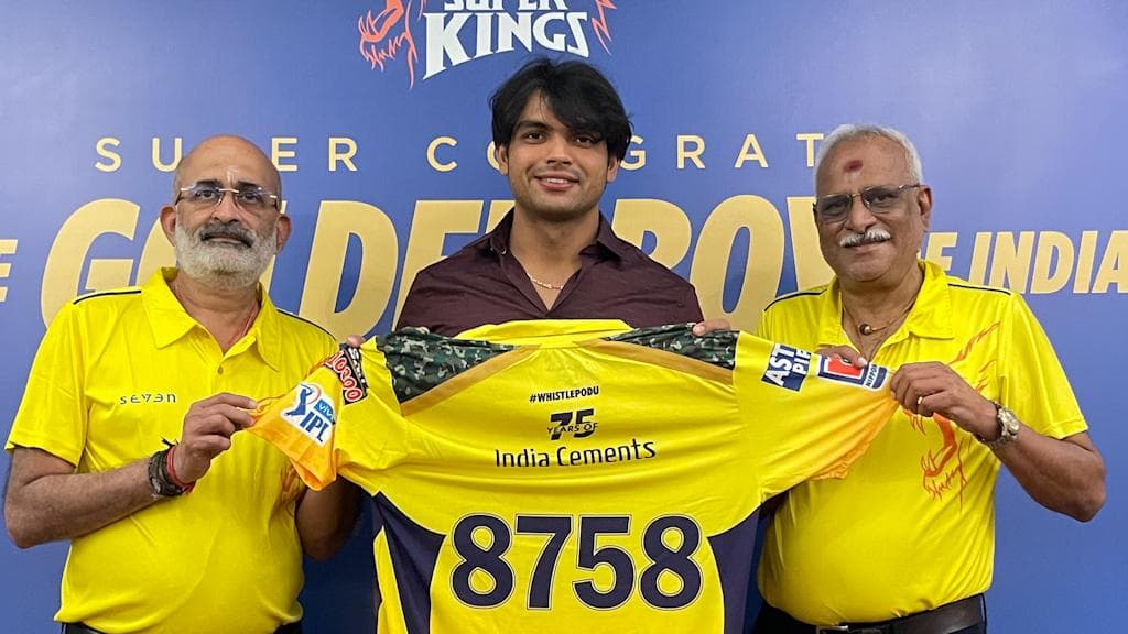 Neeraj Chopra: নীরজ চোপড়াকে স্পেশাল জার্সি উপহার চেন্নাই সুপার কিংসের