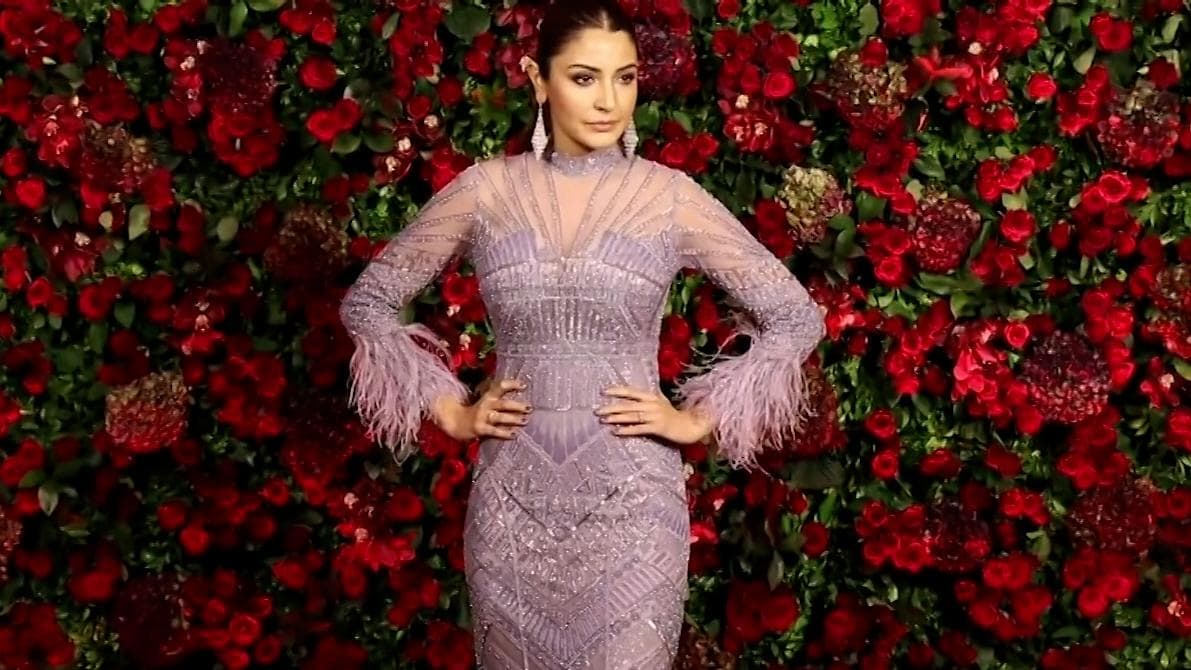 Anushka Sharma : প্রযোজক অনুষ্কার সঙ্গে আমাজন-নেটফ্লিক্সের চুক্তি ৪০০ কোটি টাকার