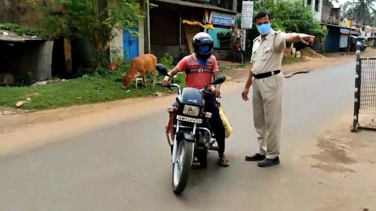 Micro Containment zone in West Midnapore: পঃ মেদিনীপুরে মাইক্রো কনটেইনমেন্ট জোন, রাজ্যজুড়ে নিষেধ জারি  