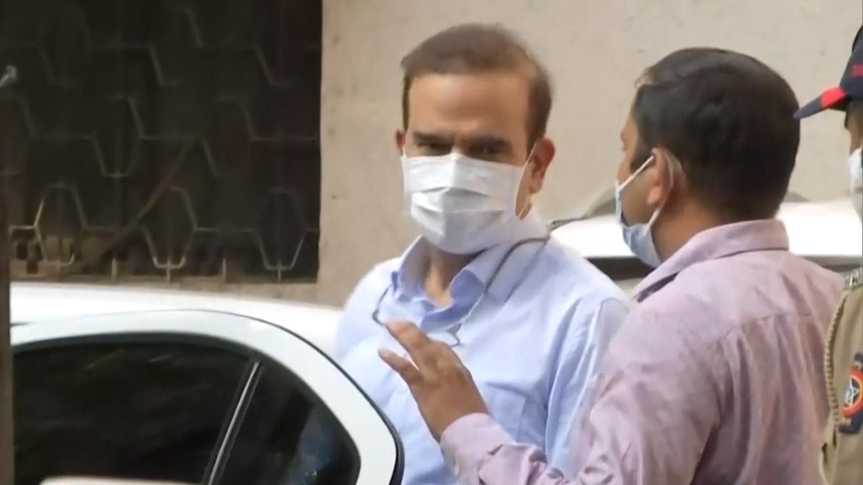 After suspending Param Bir Singh, Mumbai police first FIR against former Mumbai top cop