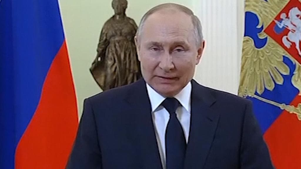 Russia Ukraine Crisis: সারের দাম বাড়তে পারে! পুতিনের হুঁশিয়ারিতে সমস্যায় পড়তে পারেন ভারতীয় কৃষকরা