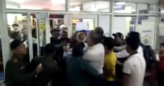 Watch: Mob vandalises Delhi hospital over minor's rape 