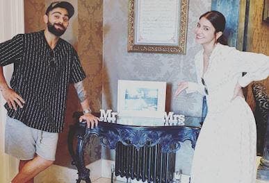 इंग्लैंड में साथ-साथ टीम इंडिया के 'मिस्टर एंड मिसेज खिलाड़ी'