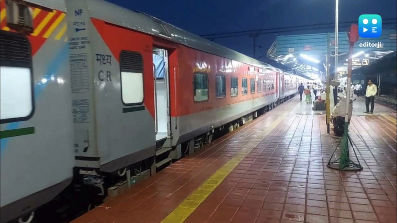 Panic on Hassan-Solapur Express as smoke emits from coach