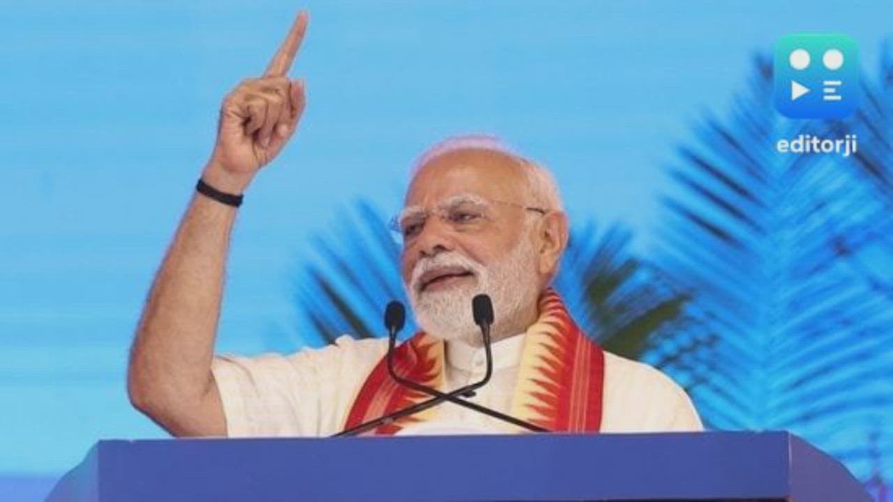 PM Extends Greetings on National Sports Day, Pays Tribute to Major Dhyan Chand