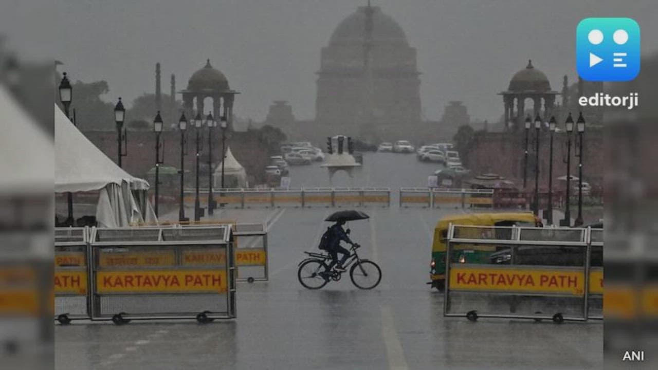Heavy rain lashes Noida, parts of Delhi-NCR as IMD issues yellow alert