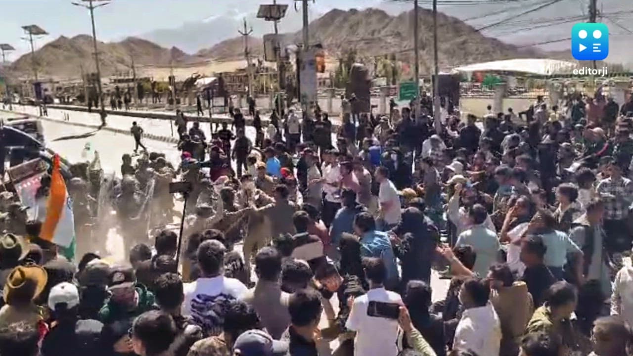 Clashes erupt in Ladakh amid shutdown to press for advancing talks with Centre