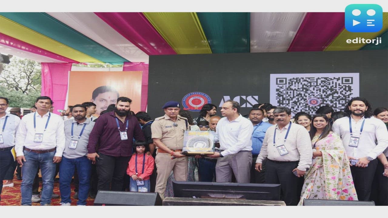 Indore Police Commissionerate Launches Its Own AI Chatbot - Rajesh Dandotiya