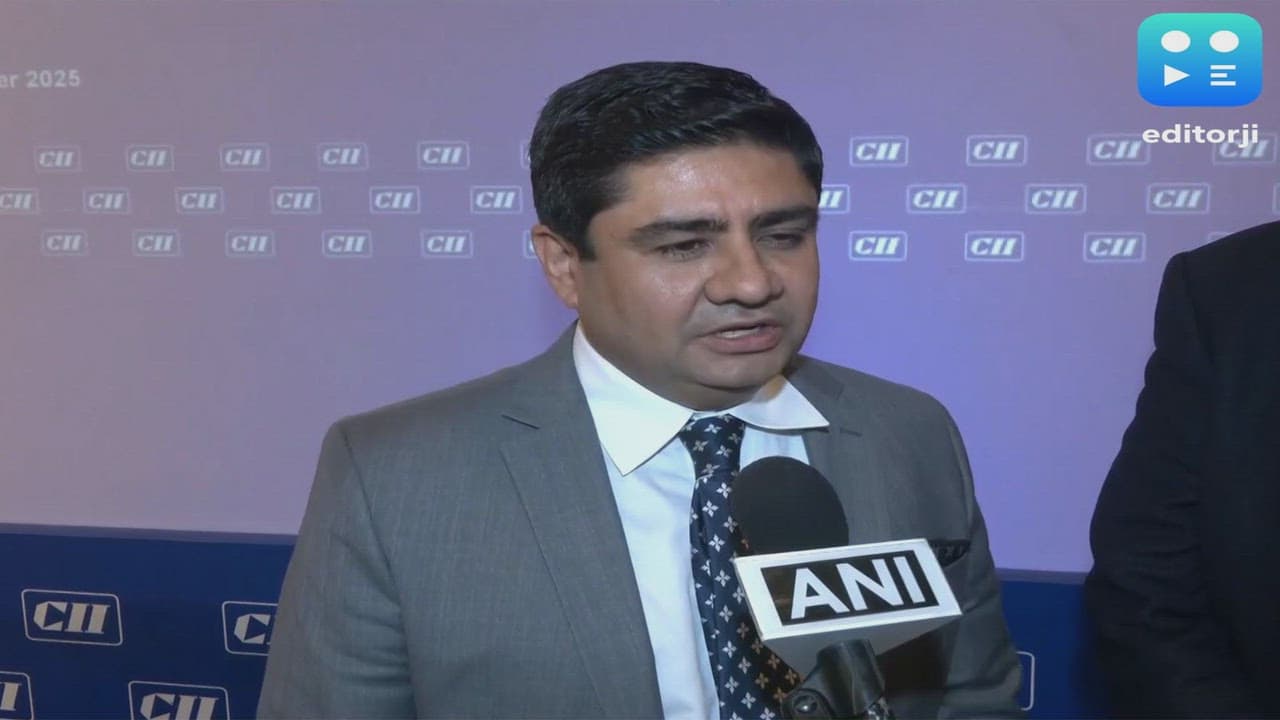 Indian railway equipment manufacturers expect to capture 7-8% of USD 360 bn global market in FY2026