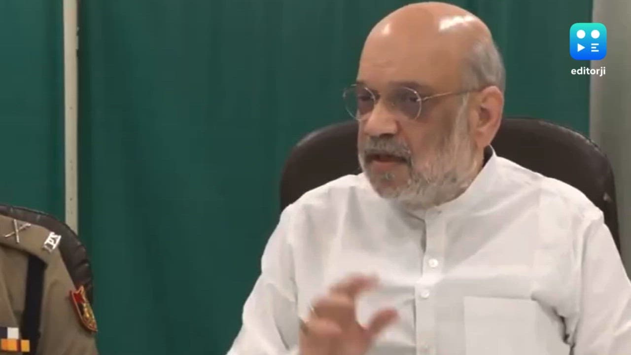 Probing all angles of blast near Red Fort; explosion happened in Hyundai i20 car: Amit Shah