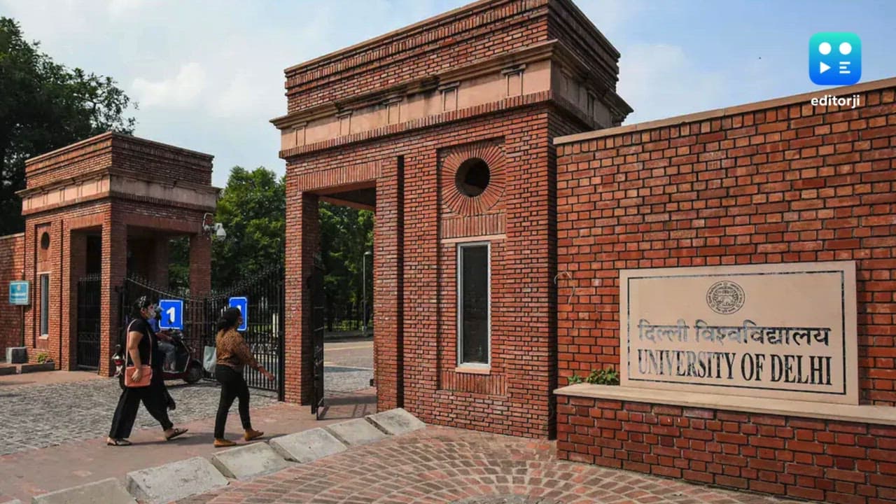 Bomb threat emails received by two Delhi University colleges, police on alert