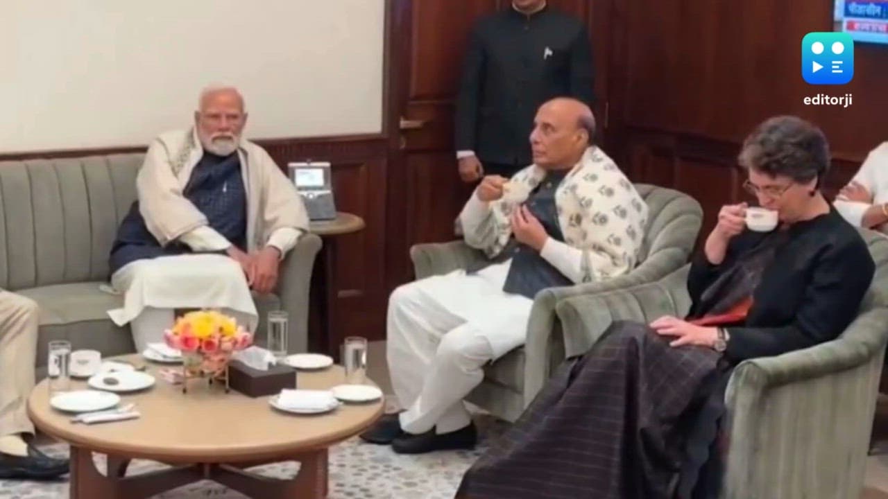 Parliament Moment: Priyanka Gandhi shares tea with Rajnath Singh. PM Modi and Om Birla