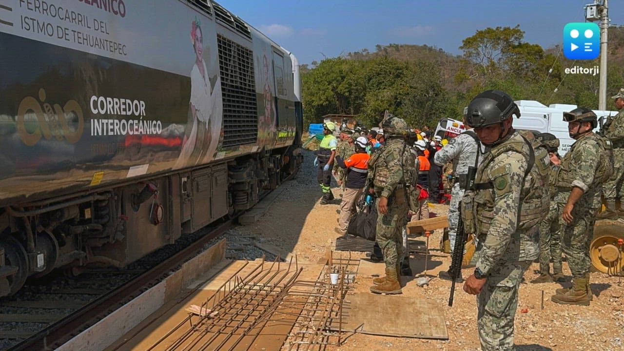 More than a dozen dead in Mexico train derailment
