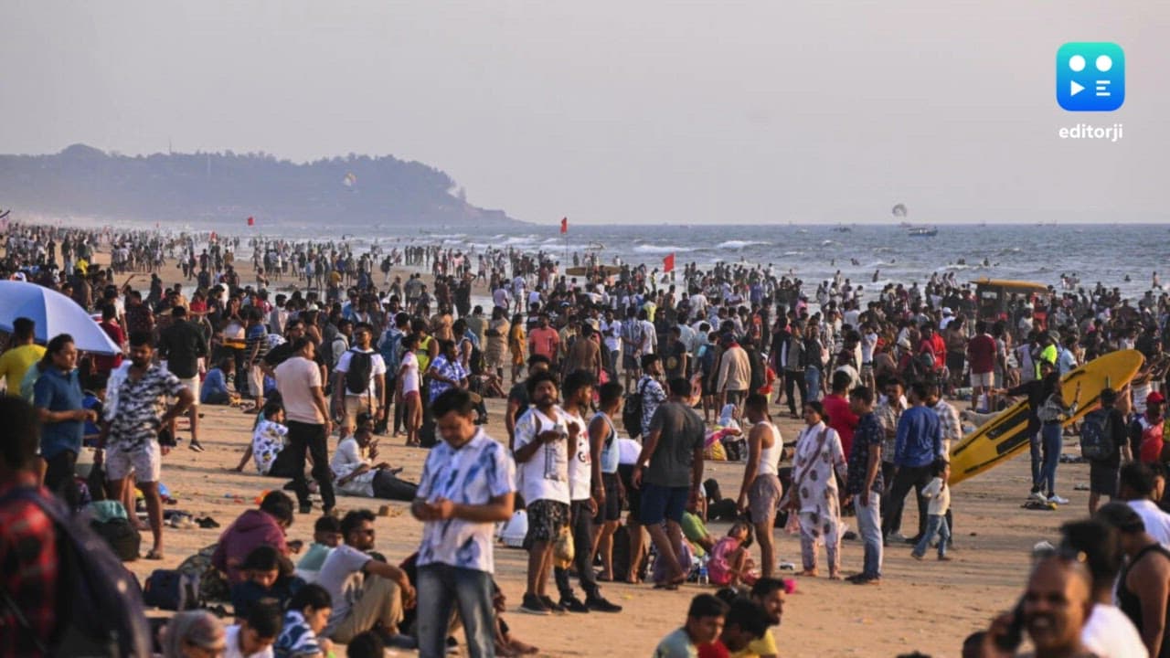 Beaches teem with revellers as Goa rings in New Year with fireworks, late-night parties