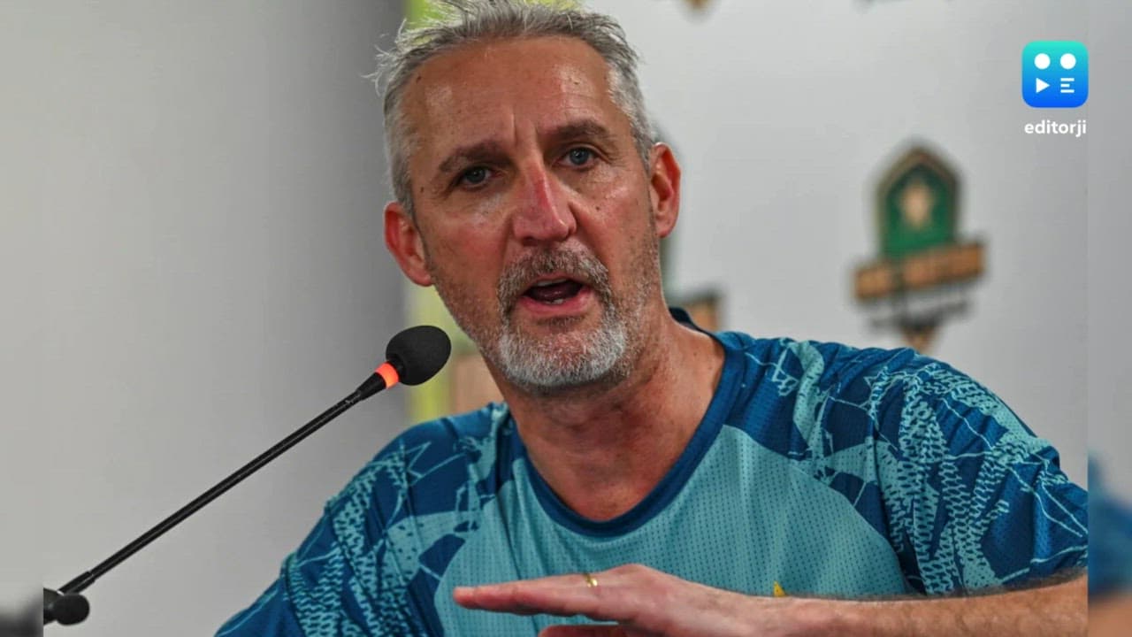 Number of issues which left me completely humiliated, says Gillespie on leaving Pak coaching job