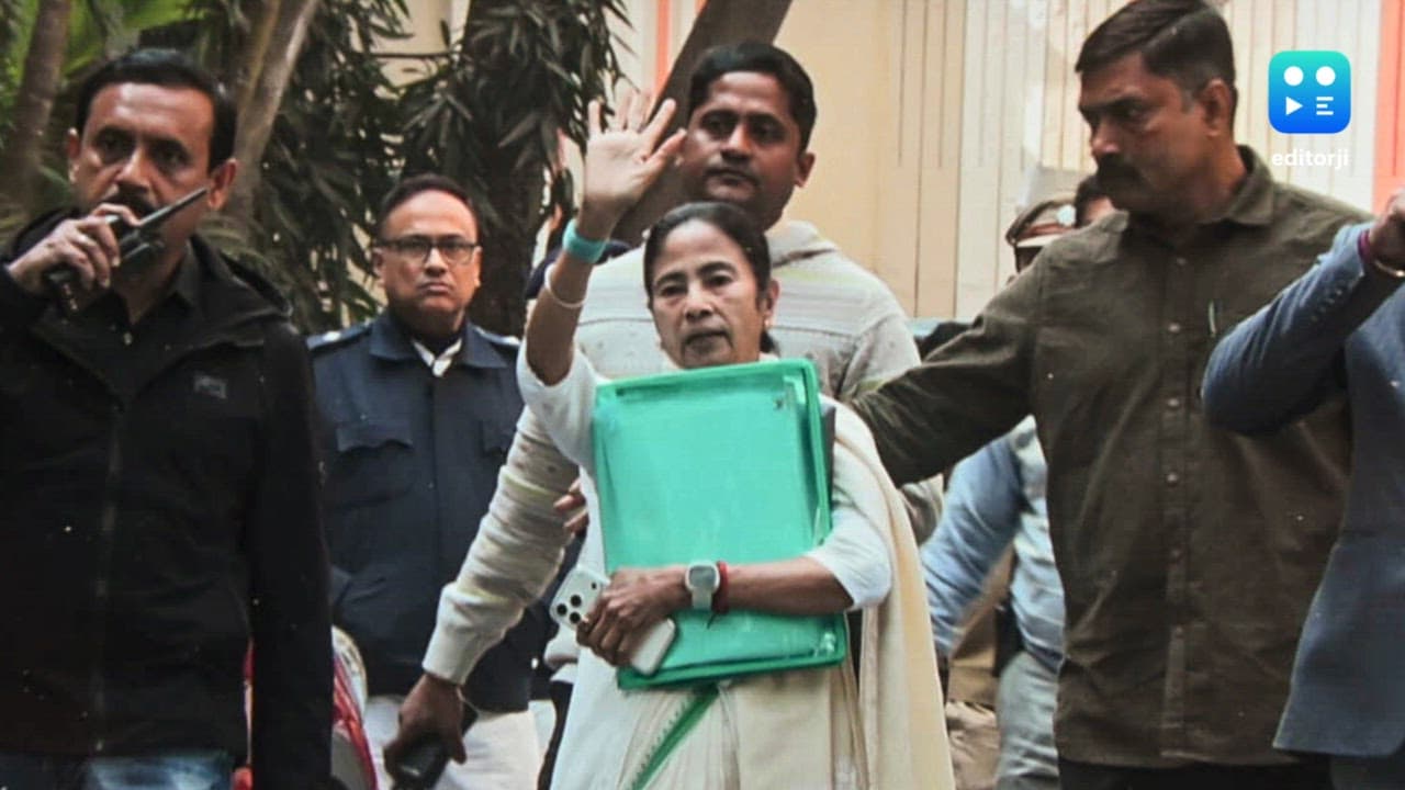 Mamata Banerjee took away key evidence during raids in coal 'scam' case against I-PAC official: ED