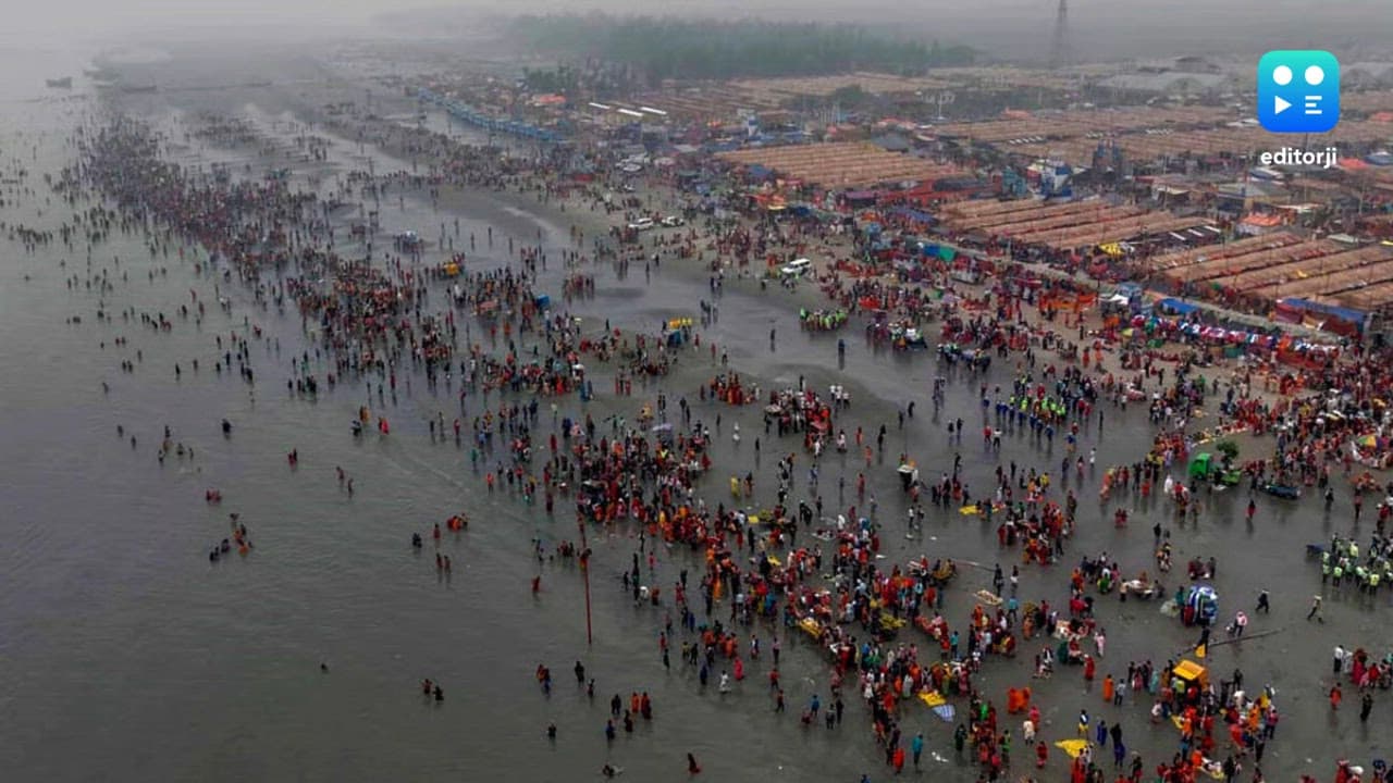 Lakhs of pilgrims take holy dip on Makar Sankranti; heavy rush at Gangasagar Mela
