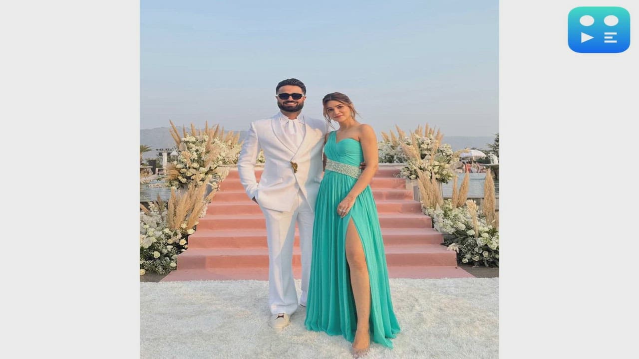 Kriti Sanon's rumoured boyfriend Kabir shares pictures with her from Nupur Sanon's wedding, fans react