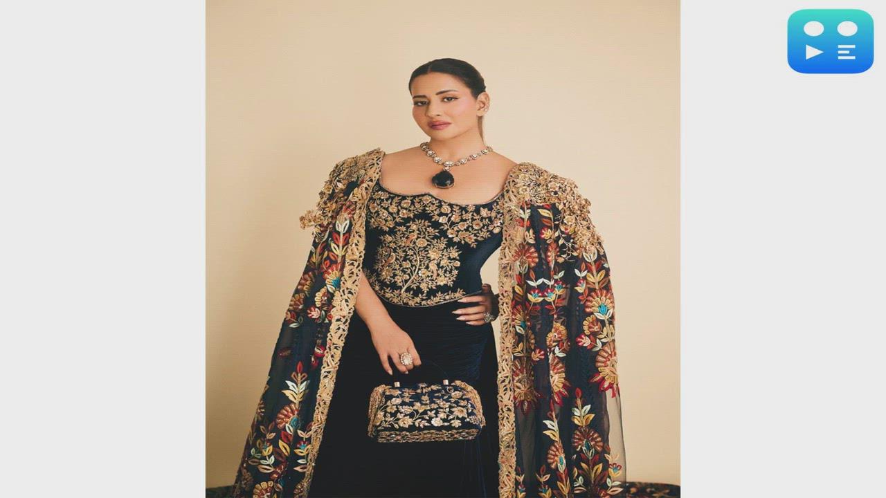 90 Artisans, 3459 Hours, One Icon, Sudha Reddy's 'Tree of Life' Stuns New York