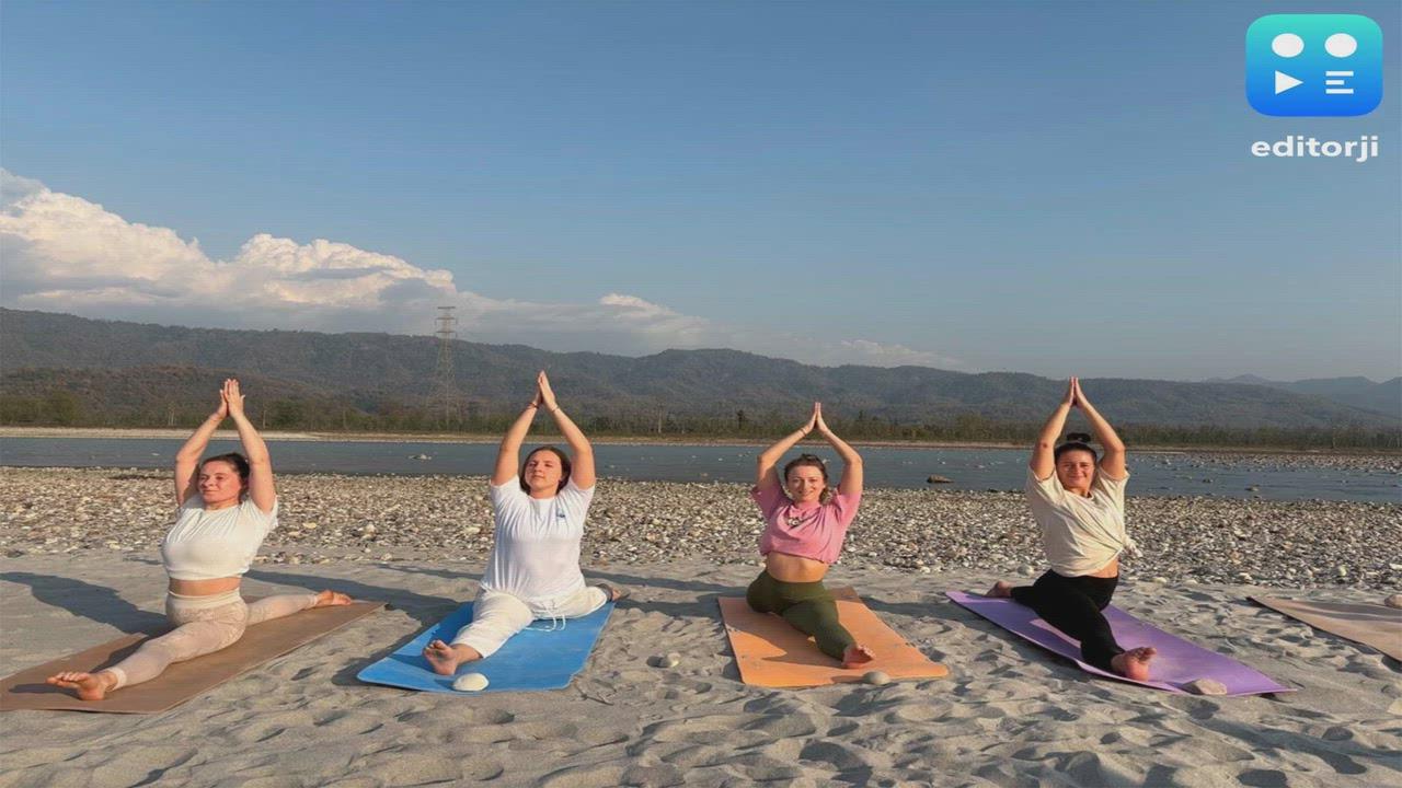 Yoga in Summer: 7 Tips to Stay Cool and Energized