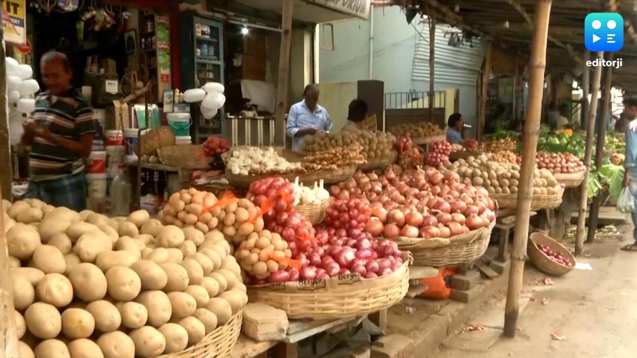Market Price Increases : অগ্নিমূল্য জ্বালানি, দাম বেড়েছে চাল-তেল, মাছ-মাংসের, জেনে নিন বাজারদর