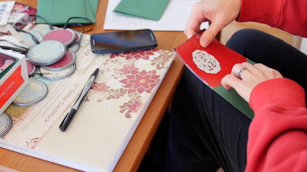 New Year 2022 Greetings Card: গ্রিটিংস কার্ডের দিন গিয়েছে, রাজ্য সরকারের ঘোষণা উসকে দিল নস্টালজিয়া