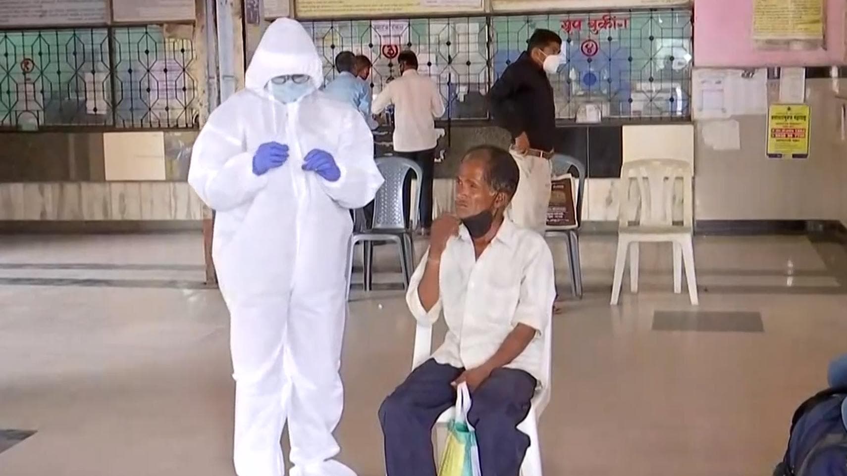 India covid update: দেশে ২৪ ঘণ্টায় করোনা আক্রান্ত ১৮ হাজার ১৬৬, মৃত ১৯৩