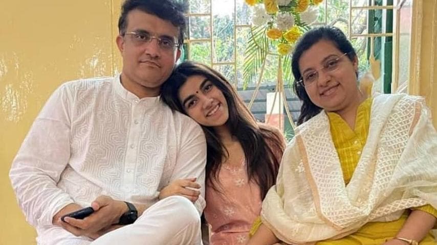 Covid-19: Ganguly's daughter tests positive, wife returns negative test