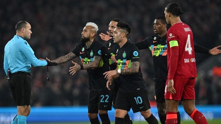 UEFA Champions League: Liverpool advance to quarterfinals despite a loss to 10-man Inter Milan