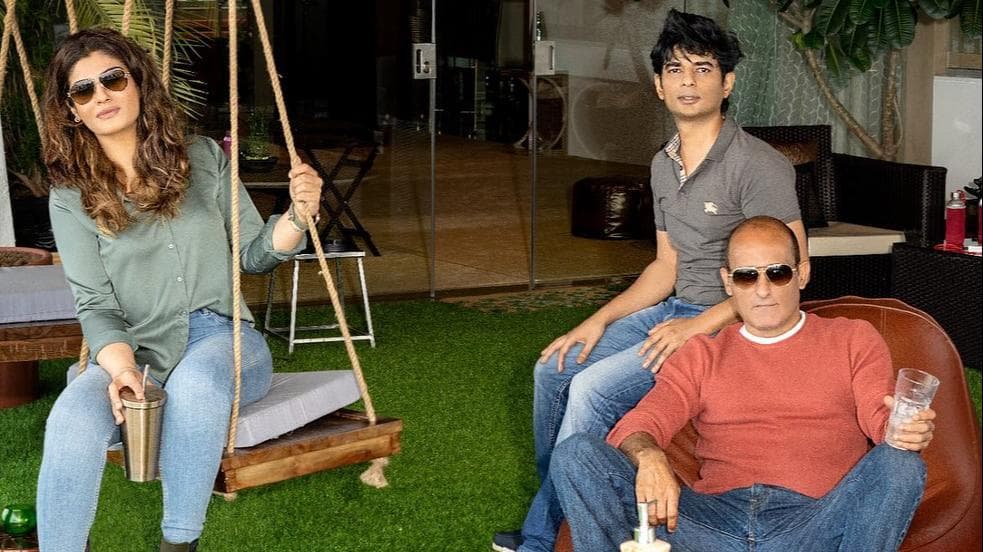 Akshaye Khanna-Raveena Tandon come together for web series 'Legacy'