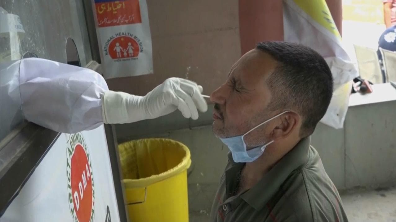 India Covid update: গত ২৪ ঘণ্টায় দেশে করোনা আক্রান্ত ১৮ হাজার ৩৪৬ জন, মৃত্যু হয়েছে ২৭৮ জনের