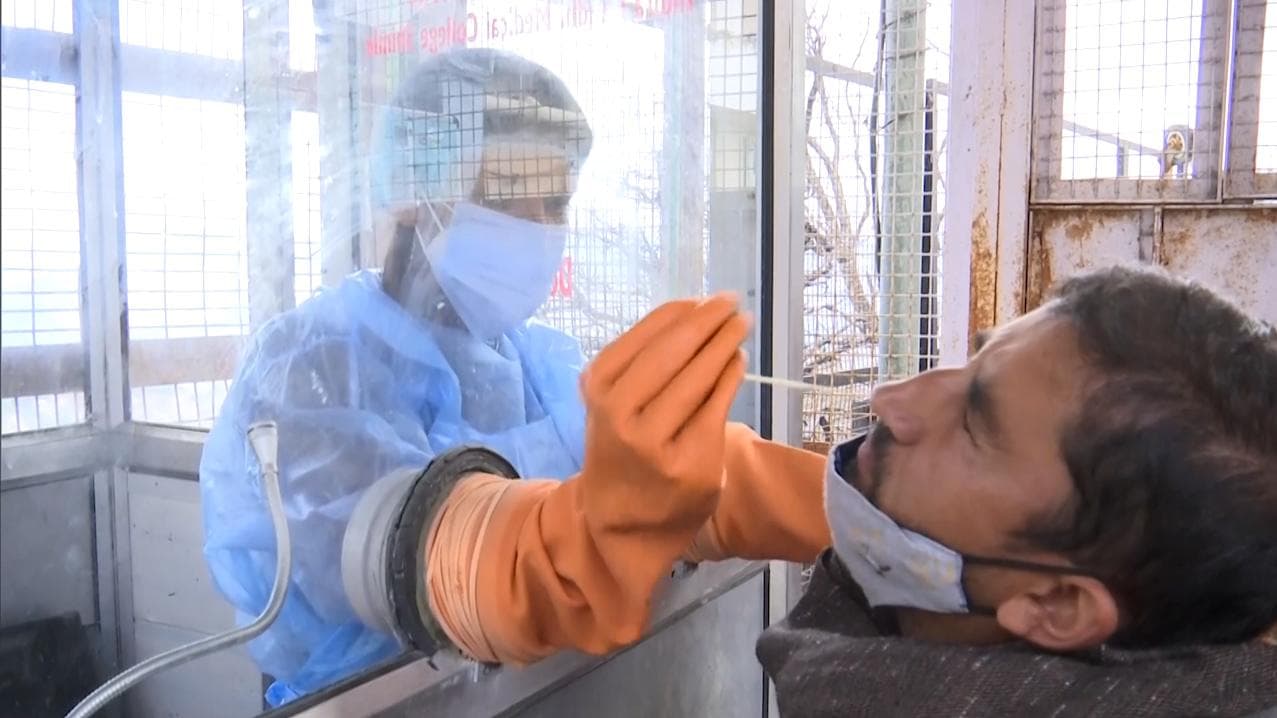 Covid-19: বহুদিন পরে দেশ দৈনিক করোনা সংক্রমণ ৪ হাজারের নিচে নামল