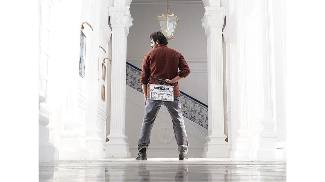 Kartik Aaryan ने शुरू की फिल्म 'शहजादा' की शूटिंग, शेयर की फोटो 