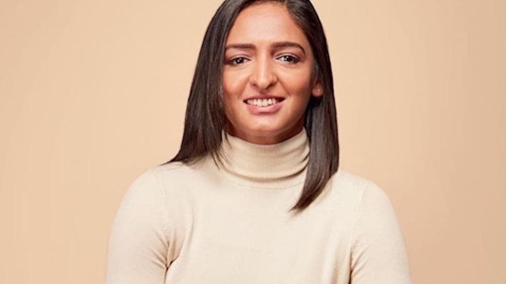 Pink Ball Test: ঐতিহাসিক দিনরাতের টেস্টে টিমে নেই হরমনপ্রীত, গোলাপি বলে অধিনায়ক সেই মিতালি