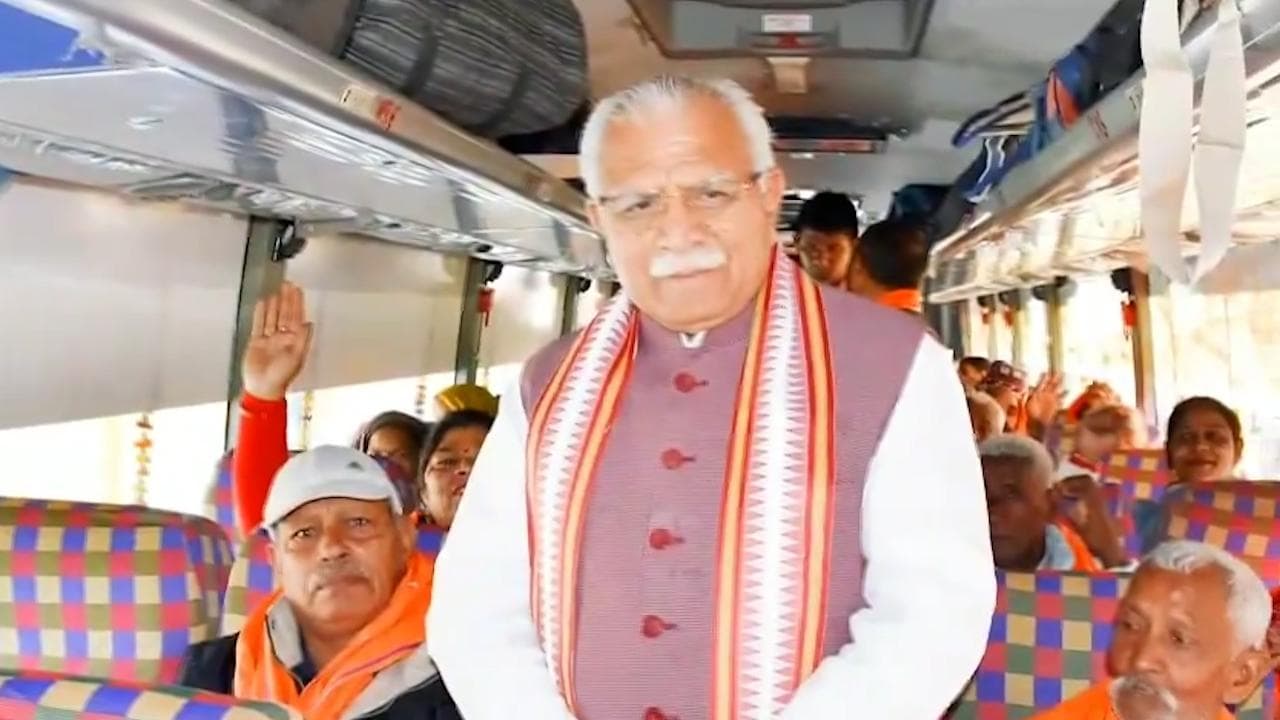 Haryana CM flags off first bus under CM Teerth Yatra Scheme for Ram Temple 