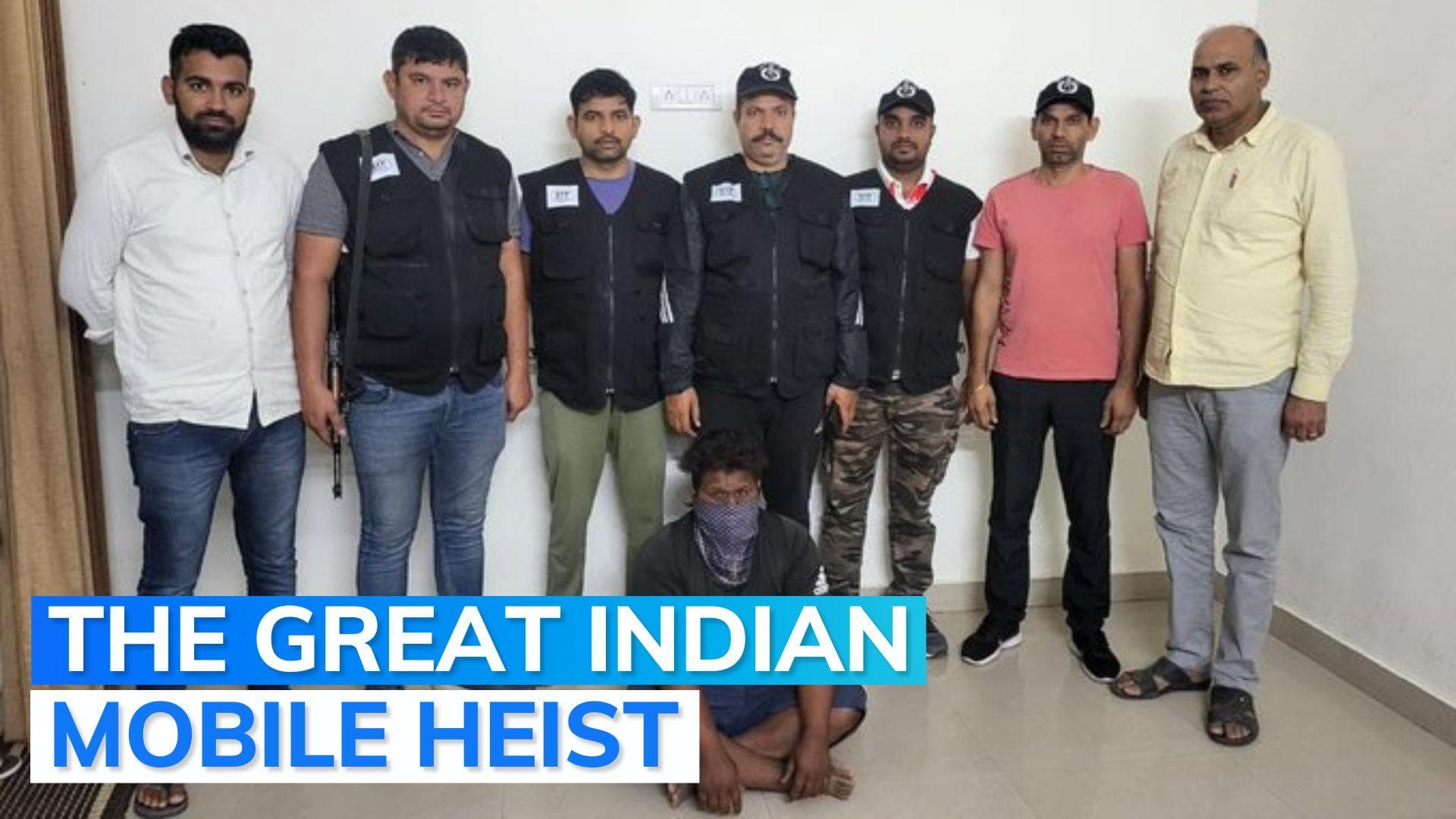 Man arrested for stealing mobile phones worth Rs 50000000