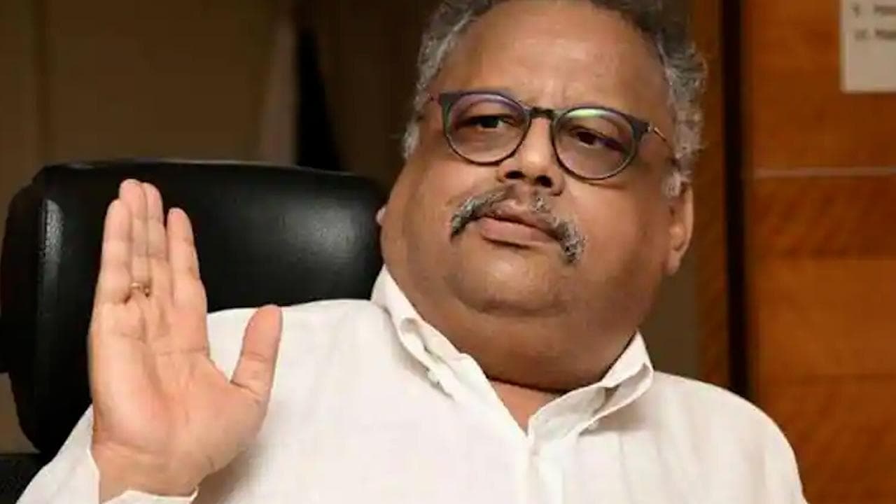 Zee Entertainment: Rakesh Jhunjhunwala buys 50,00,000 shares; BofA bets too