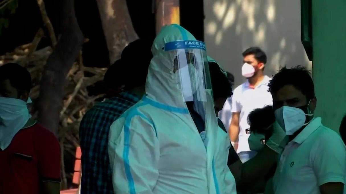 India Covid Update: গত ২৪ ঘণ্টায় দেশে করোনা আক্রান্ত ১০,৫৪৯, মৃত্যু হয়েছে ৪৮৮ জনের