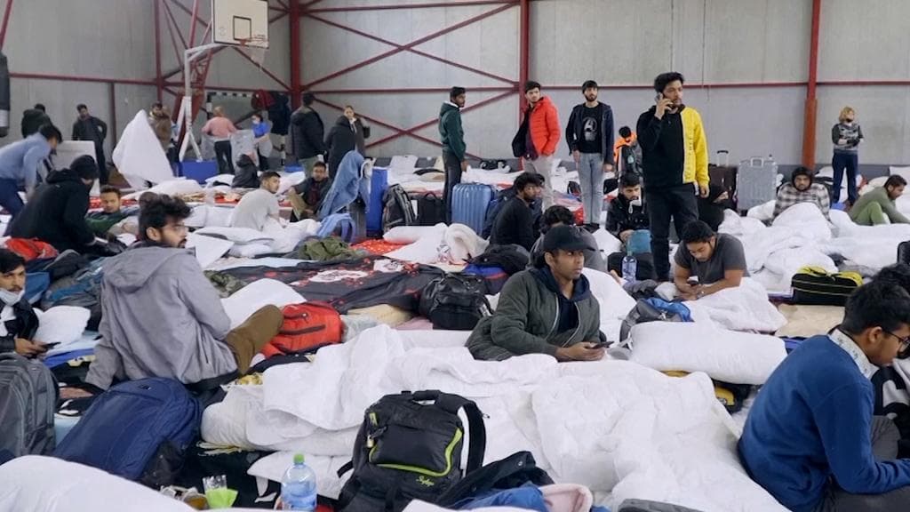 Putin-Modi talk: ভারতীয় পড়ুয়াদের ঢাল হিসেবে ব্যবহার করছে ইউক্রেন, মোদীকে বললেন পুতিন