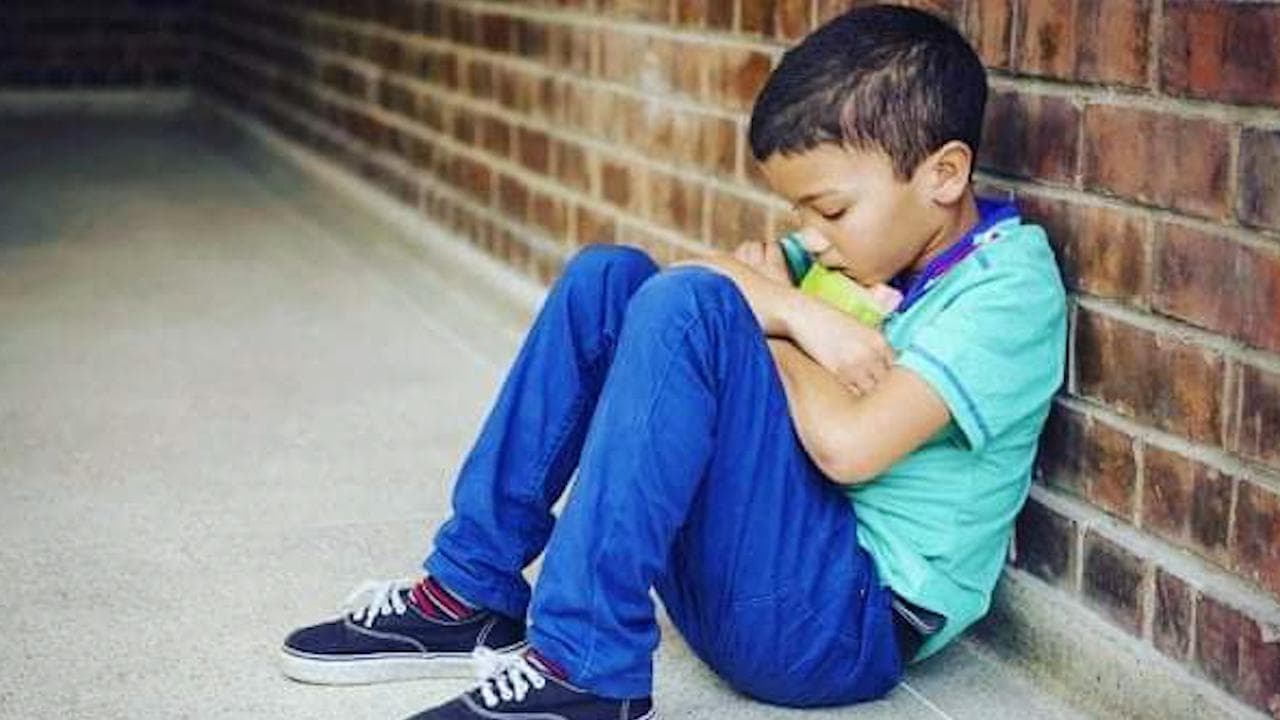 Air Pollution and depression: বয়ঃসন্ধির মনখারাপ? গবেষণা বলছে, খলনায়ক নাকি বায়ুদূষণ