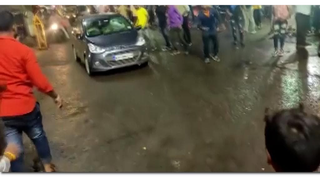 Bhopal: বিসর্জনের শোভাযাত্রায় অংশগ্রহণকারীদের পিষে দিল গাড়ি!