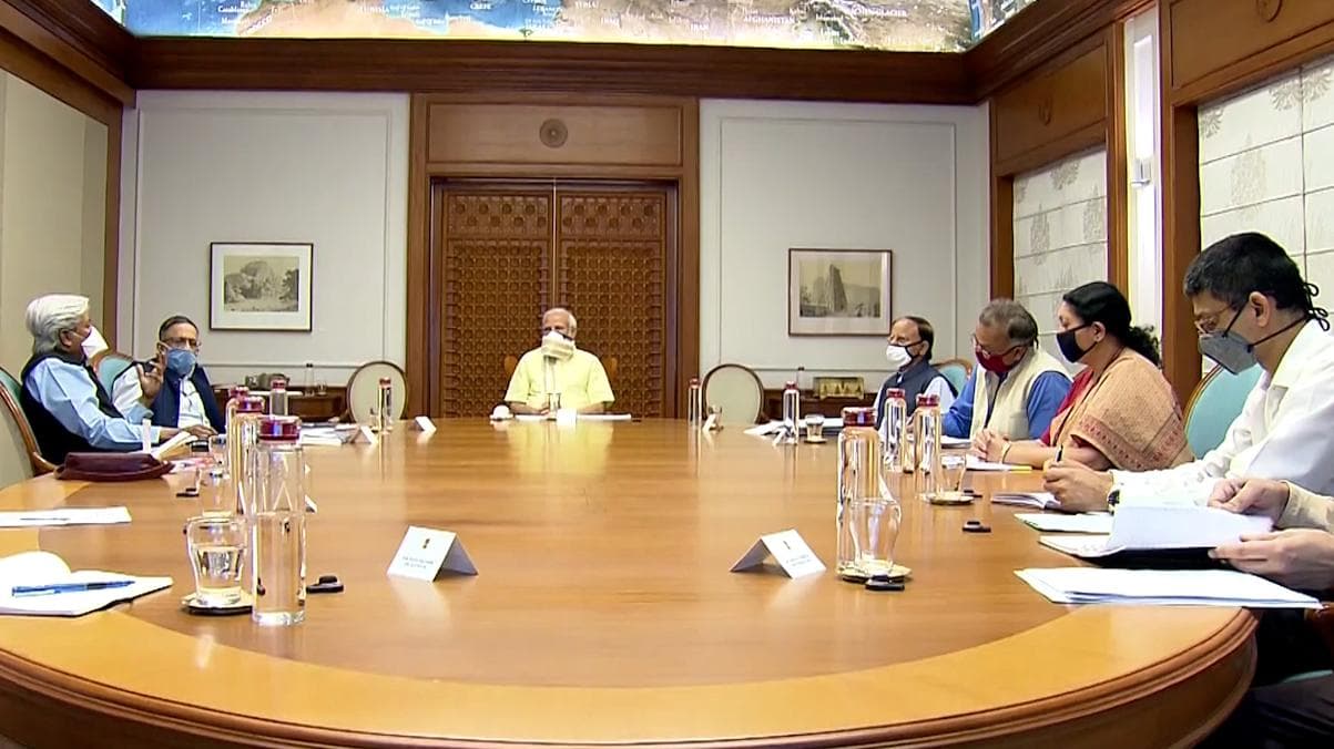 Modi govt's outreach plans: ভ্যাক্সিনেশনের ১০০ কোটির মাইলফলক ছুঁতে বিশেষ পরিকল্পনা কেন্দ্রের