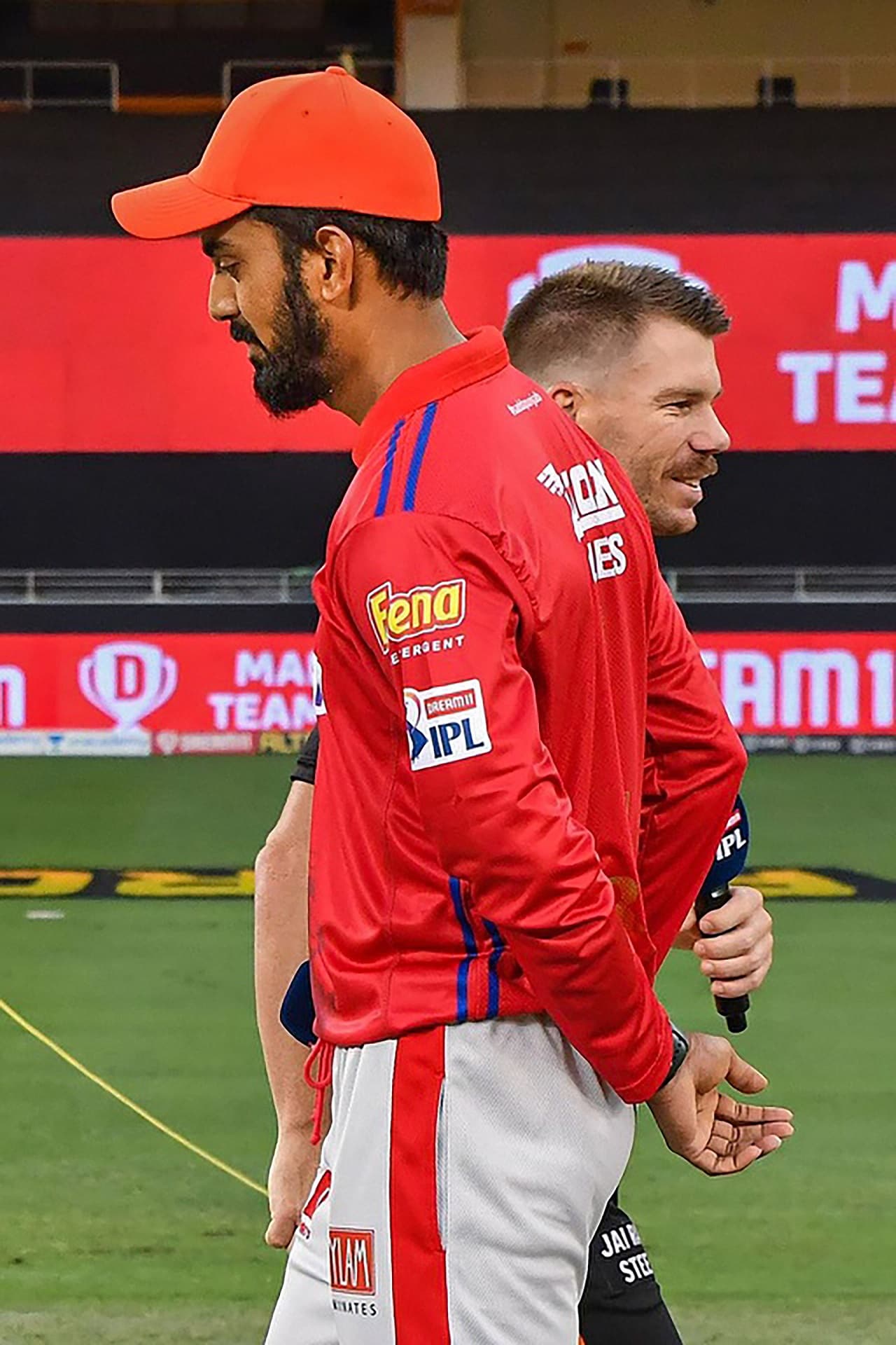 Bowlers' day out as KXIP beat SRH to register 4th straight win