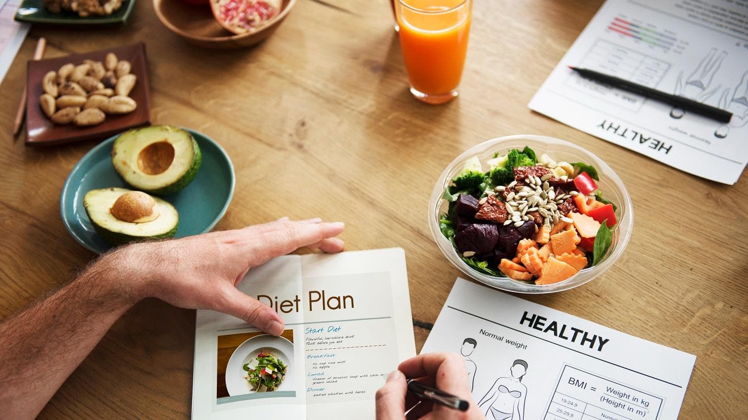 Start intermittent fasting to get on the fast track to weight loss, says research