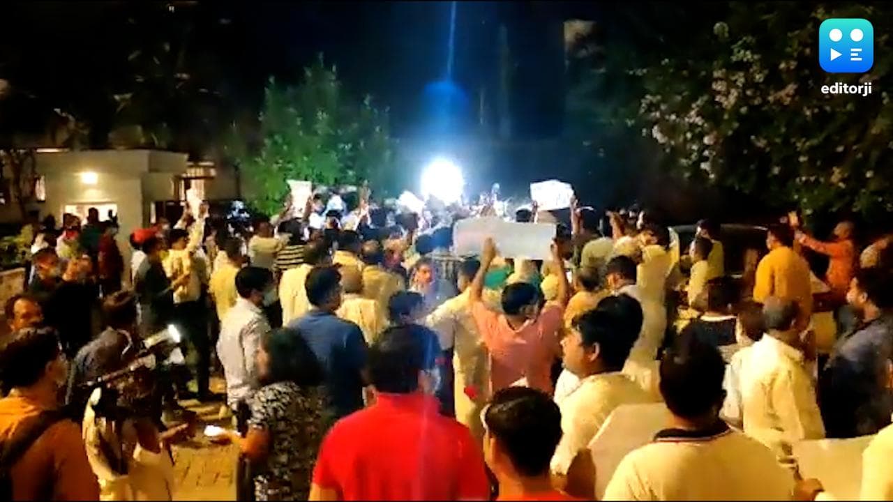 नेतृत्व पर सवाल उठाया तो घर में ही घिरे कपिल सिब्बल, सोशल मीडिया से सड़क तक यूथ कांग्रेस हमलावर