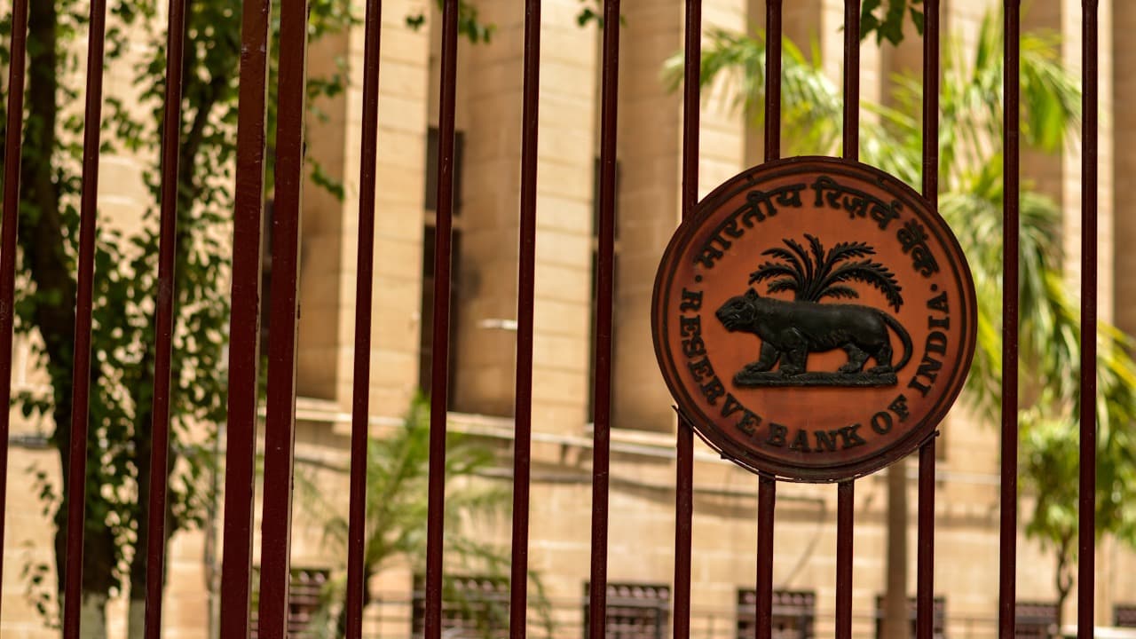 RBI Policy Meet: No change in rate, Inflation forecast raised but risks downplayed 