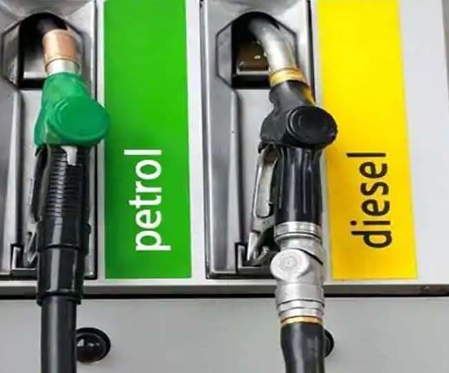 केंद्र ने Petrol पर ₹5 तो Diesel पर ₹10 एक्साइज ड्यूटी घटाई, मंगलवार को आए हैं उपचुनाव के नतीजे