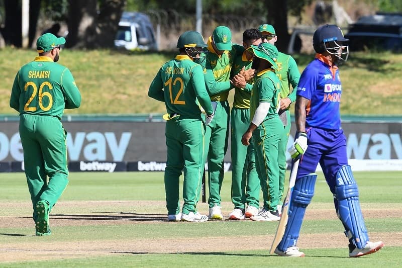 IND vs SA 1st ODI: India's middle-order collapses again, South Africa win by 31 runs