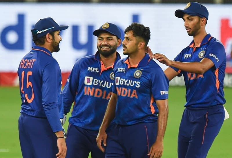 IND vs WI 2nd ODI: टीम इंडिया ने की सीरीज सील, दूसरे वनडे में वेस्टइंडीज को 44 रनों से हराया
